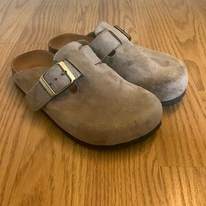 Girls Slip on Clogs